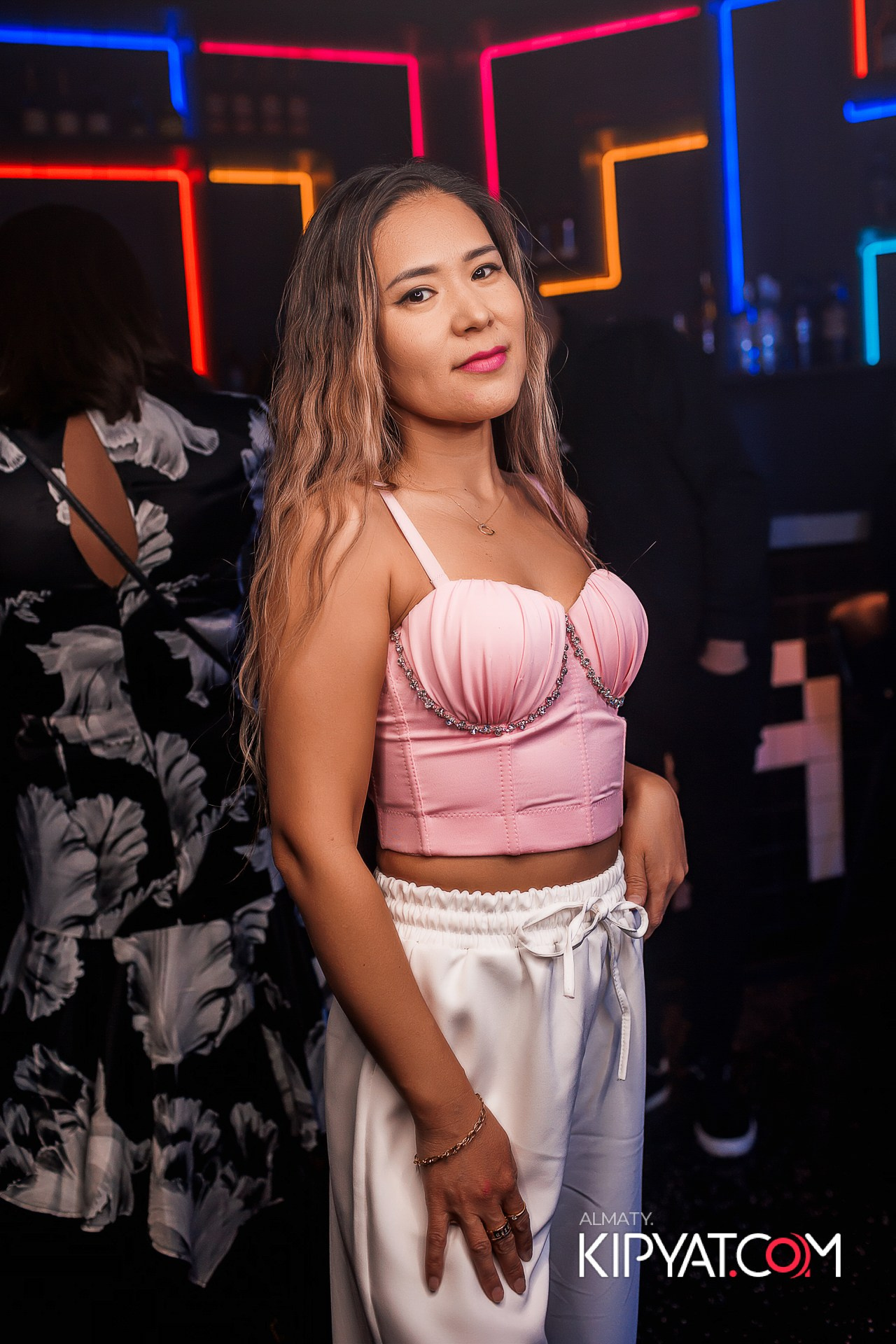 SANTA BARBARA — ВЫСТУПЛЕНИЕ ГРУППЫ REFLEX. КИПЯТКОМ АЛМАТЫ!