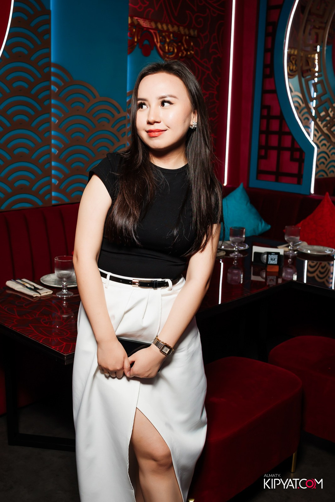 MOOD KARAOKE & TERRACE. КИПЯТКОМ АЛМАТЫ!