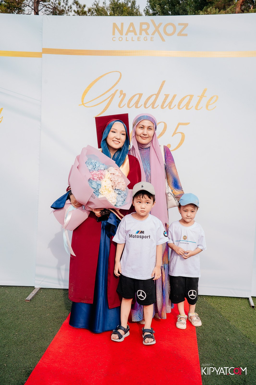 ВРУЧЕНИЕ ДИПЛОМОВ — НАРХОЗ КОЛЛЕДЖ. Part 1. КИПЯТКОМ АЛМАТЫ!