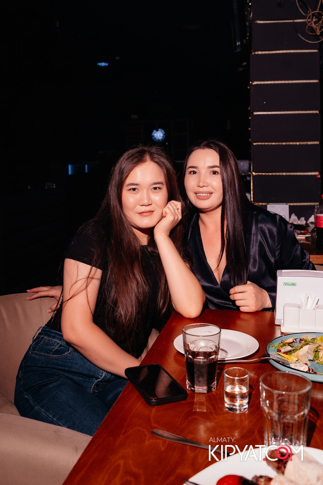 Aragosta. КИПЯТКОМ АЛМАТЫ! Фотосъемка мероприятий в Алматы