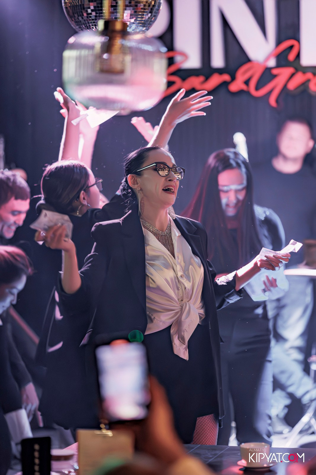 ПИНТА НА ГОГОЛЯ. КИПЯТКОМ АЛМАТЫ!