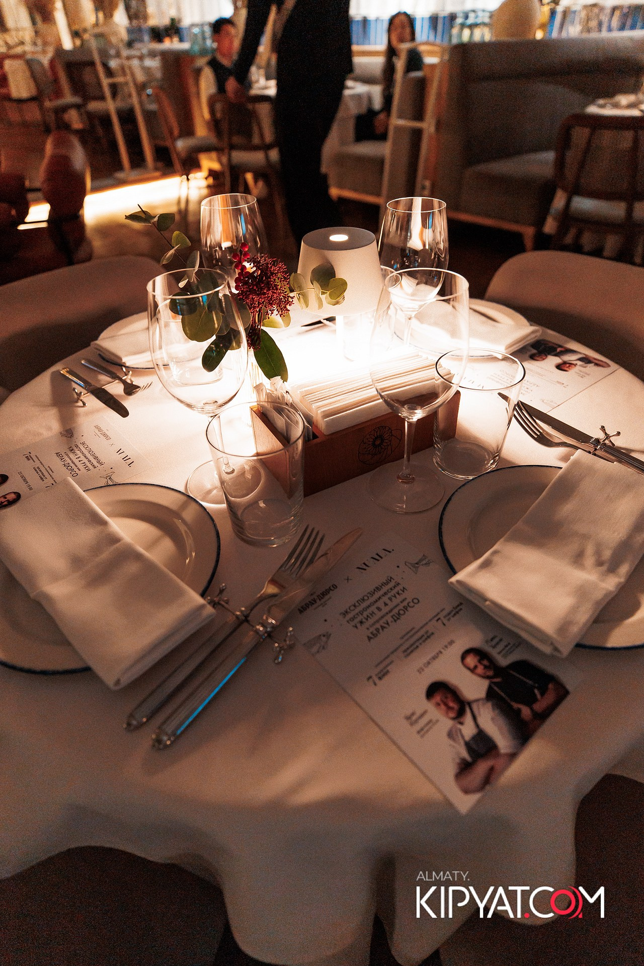 ЭКСКЛЮЗИВНЫЙ ГАСТРОНОМИЧЕСКИЙ УЖИН В 4 РУКИ В СОПРОВОЖДЕНИИ ВИН АБРАУ-ДЮРСО. КИПЯТКОМ АЛМАТЫ!