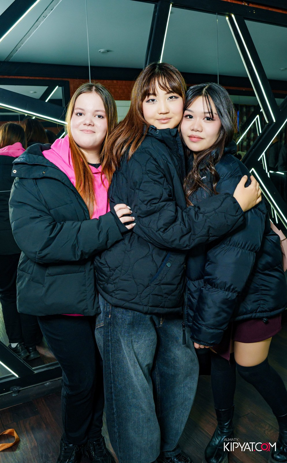 УХО И МЕДВЕДЬ НА САИНА. КИПЯТКОМ АЛМАТЫ!