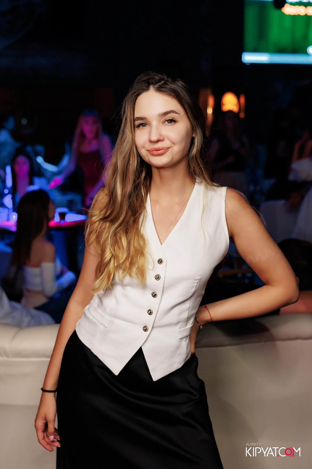 МУЗЫКАЛЬНОЕ ЛОТО В HIT RETRO. КИПЯТКОМ АЛМАТЫ!