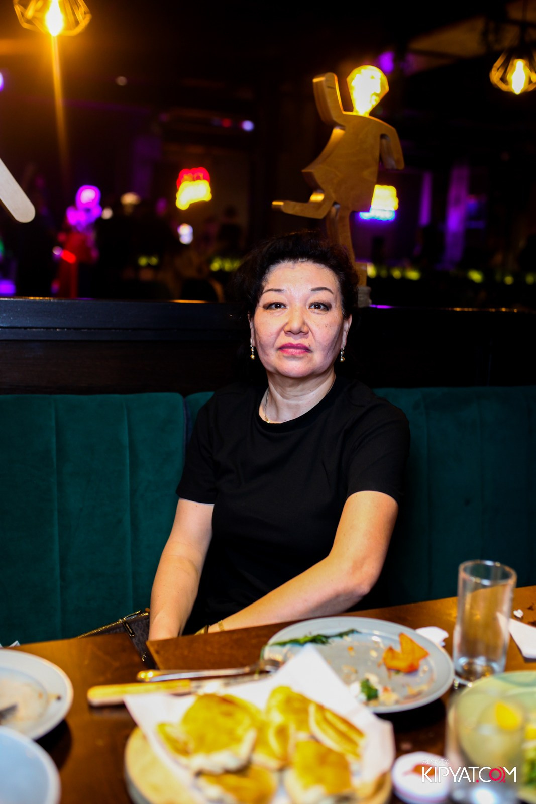 ГРИЛЬ-БАР ШАШЛЫКОFF. КИПЯТКОМ АЛМАТЫ!