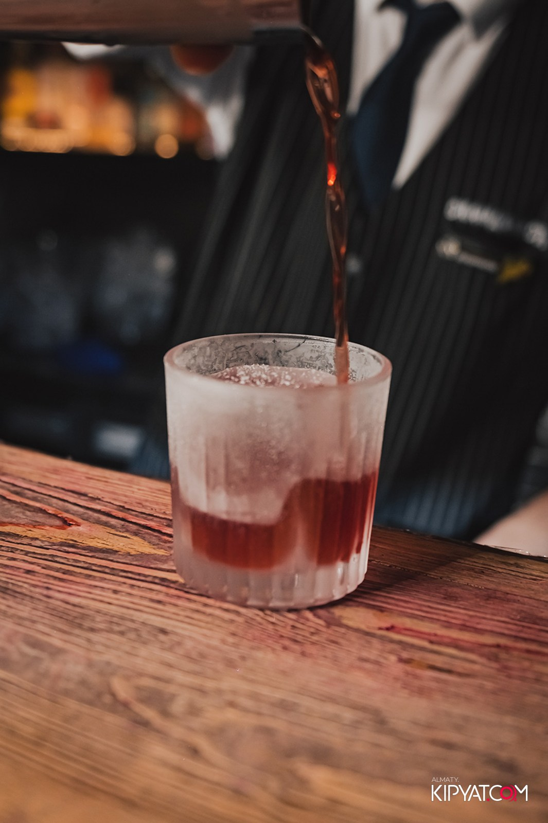 РЕСТО-БАР СКАНДАЛИСТЪ. КИПЯТКОМ АЛМАТЫ!