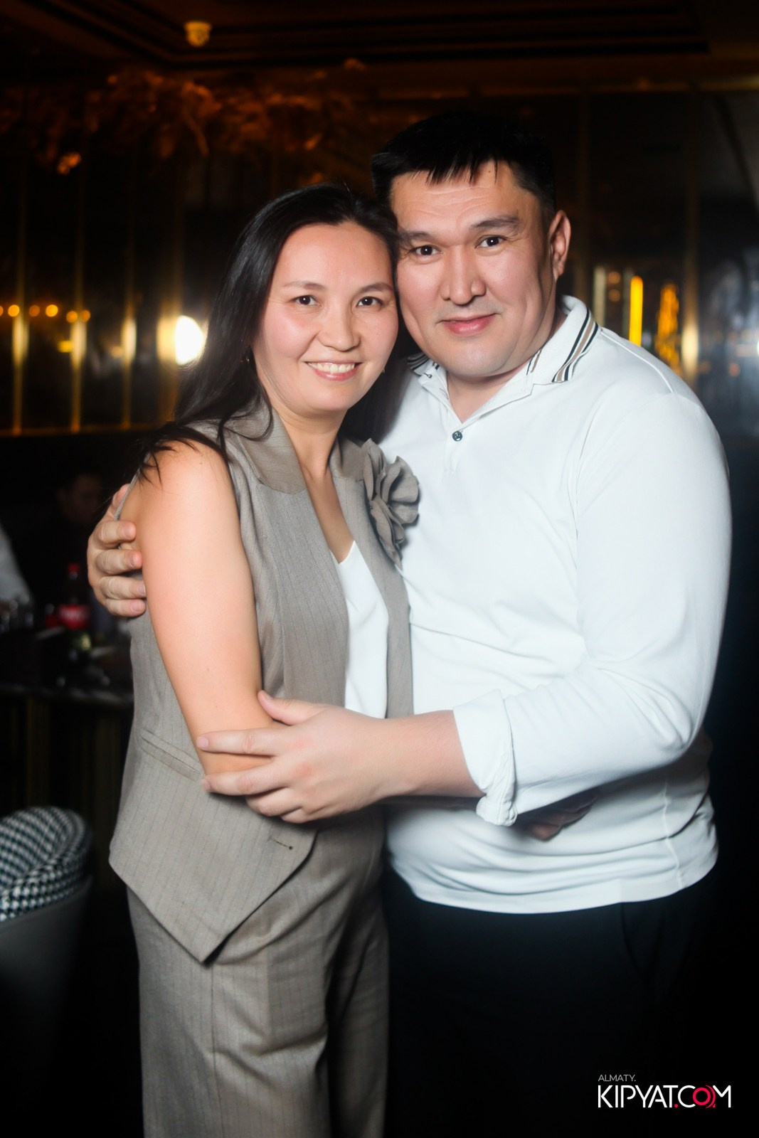 БАР ПАНАЕХАЛИ НА ДОСТЫК. КИПЯТКОМ АЛМАТЫ!