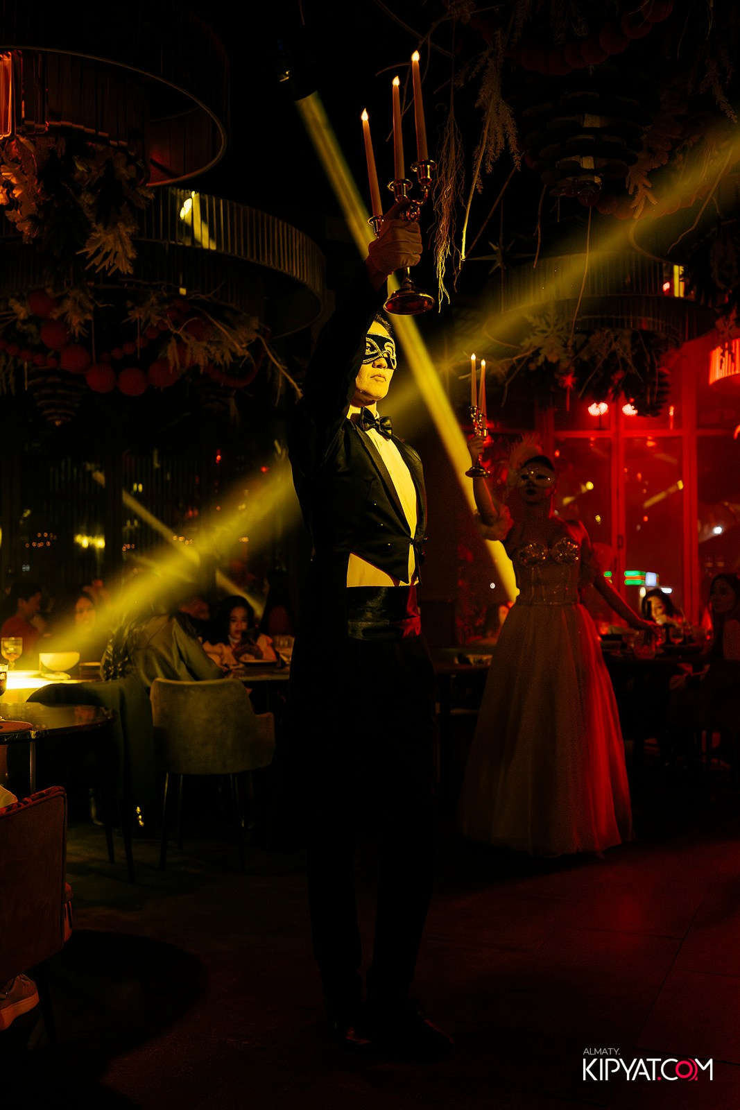 FRIENDS BAR & TERRACE. КИПЯТКОМ АЛМАТЫ! Фотосъемка мероприятий в Алматы