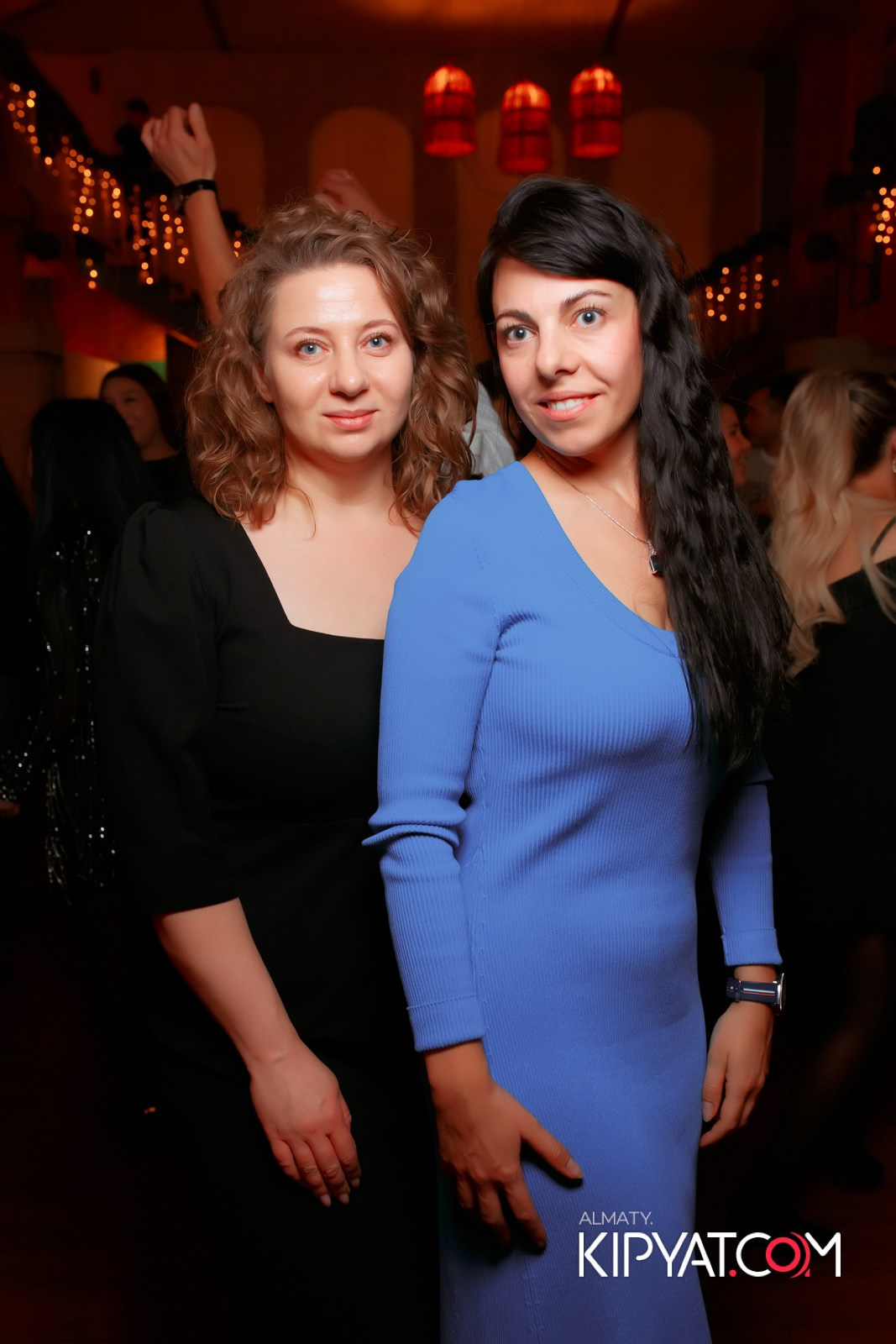 ГРУЗИНСКИЙ ДВОР НА КАБАНБАЙ БАТЫРА. КИПЯТКОМ АЛМАТЫ!