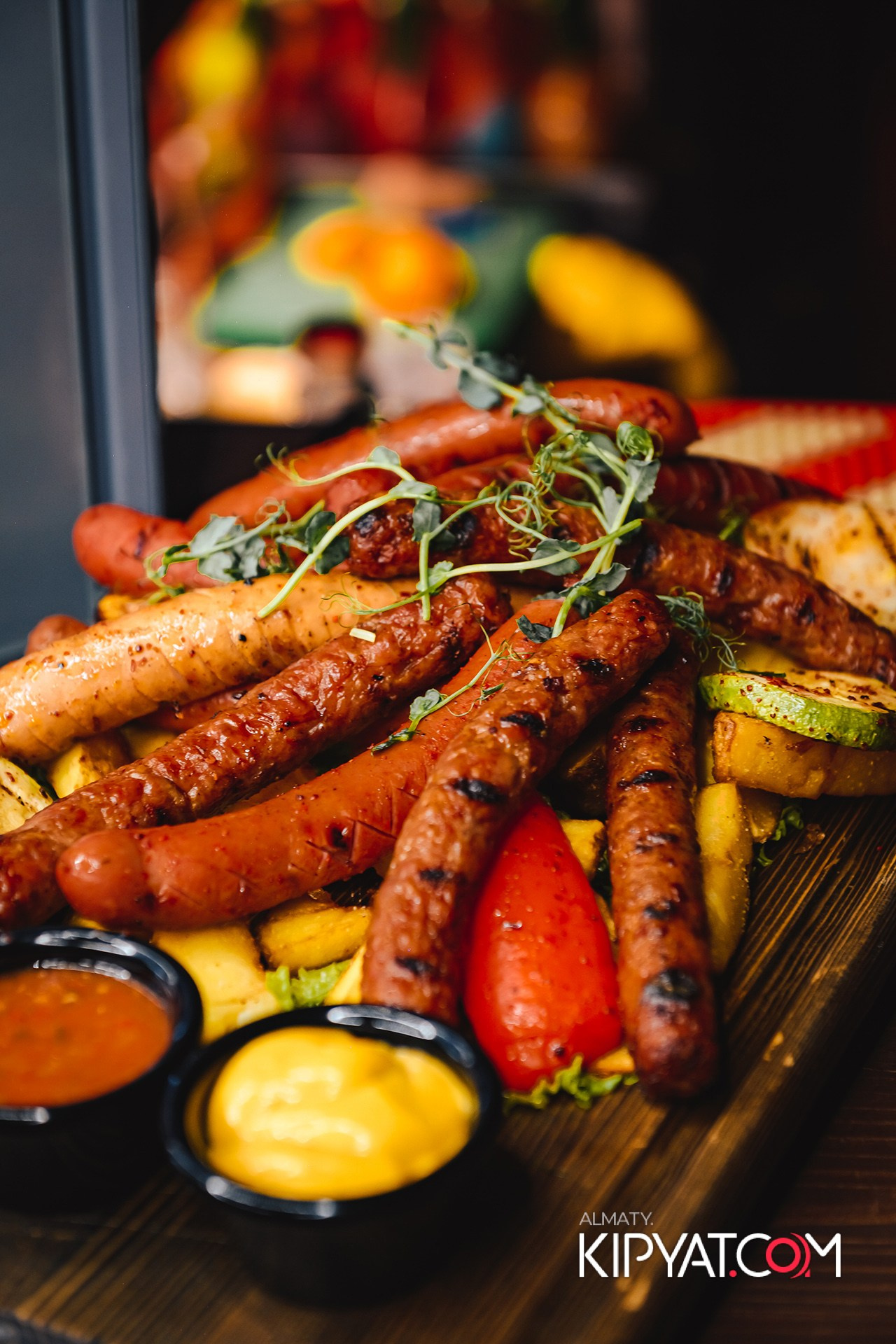 MUNCHEN PUB НА ПАНФИЛОВА. КИПЯТКОМ АЛМАТЫ!