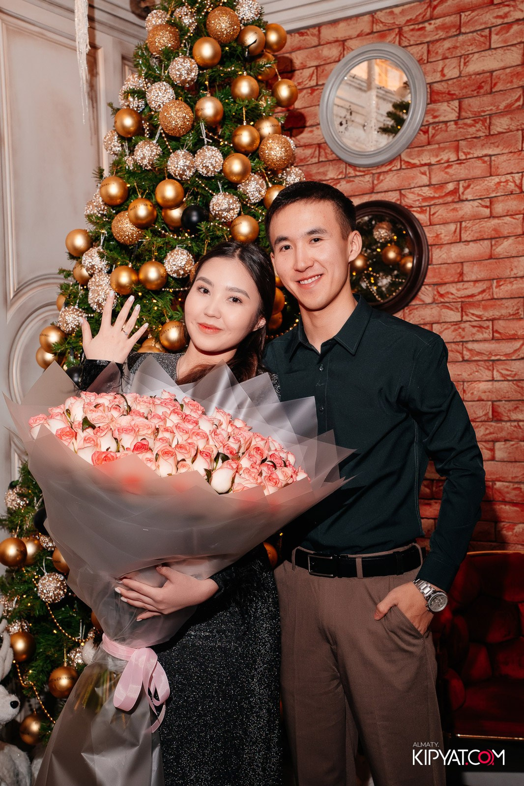 LAUREATE GRAND CAFÉ. КИПЯТКОМ АЛМАТЫ!