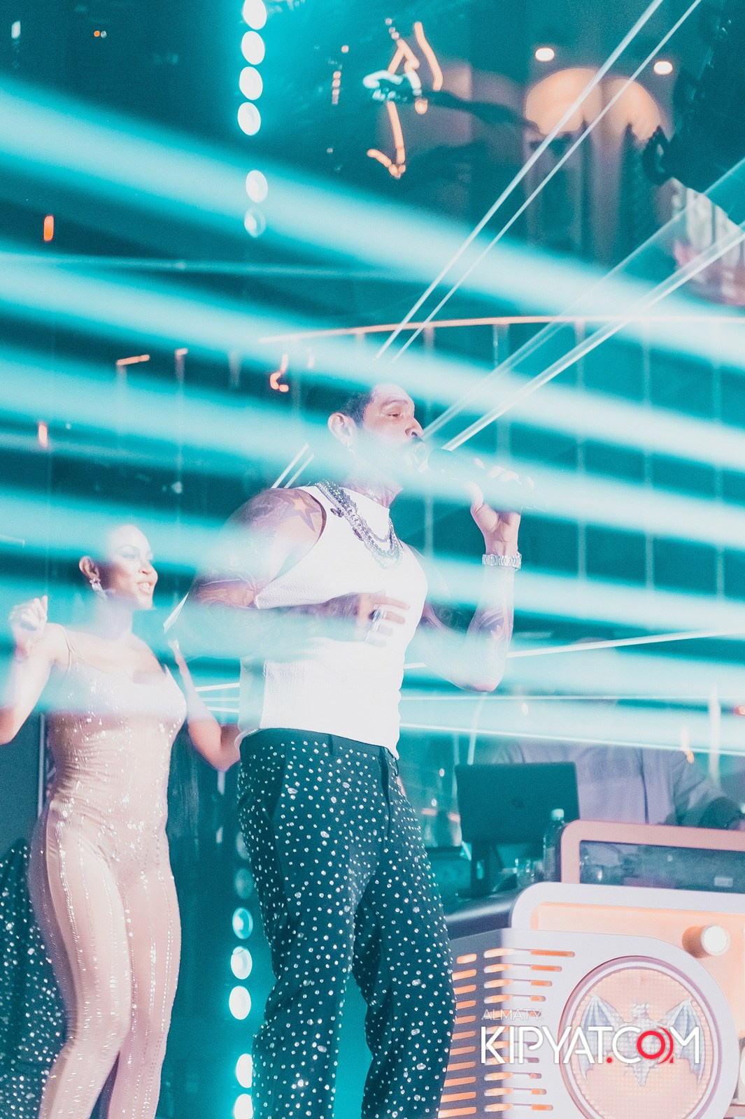 SANTA BARBARA — SPECIAL QUEST МИТЯ ФОМИН. КИПЯТКОМ АЛМАТЫ!