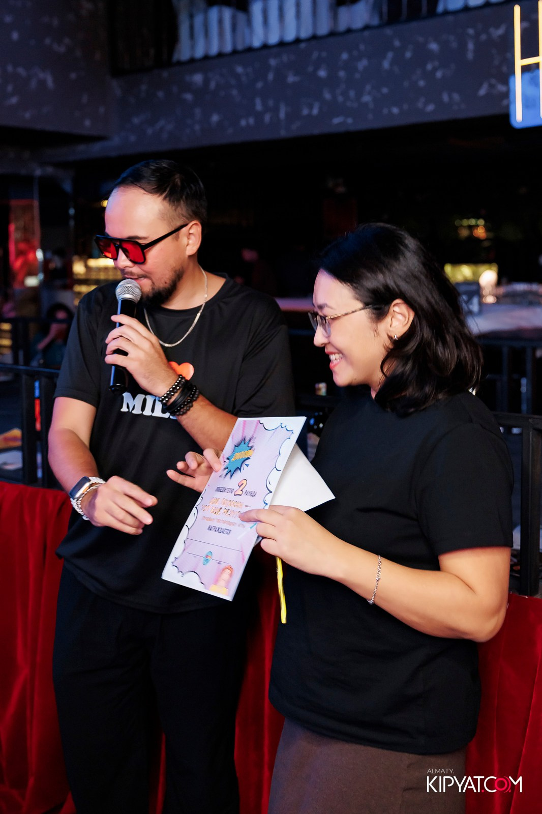 МУЗЫКАЛЬНОЕ ЛОТО В HIT RETRO. КИПЯТКОМ АЛМАТЫ! Фотосъемка мероприятий в Алматы