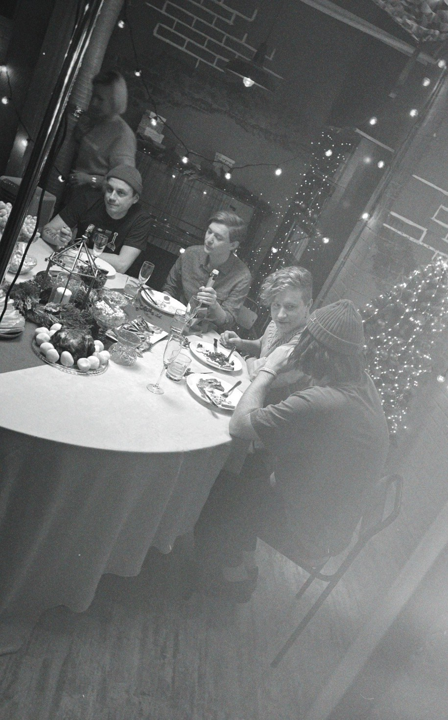 CHAYKA BAND — NEW YEAR CLIP BACKSTAGE. Фотография для артистов