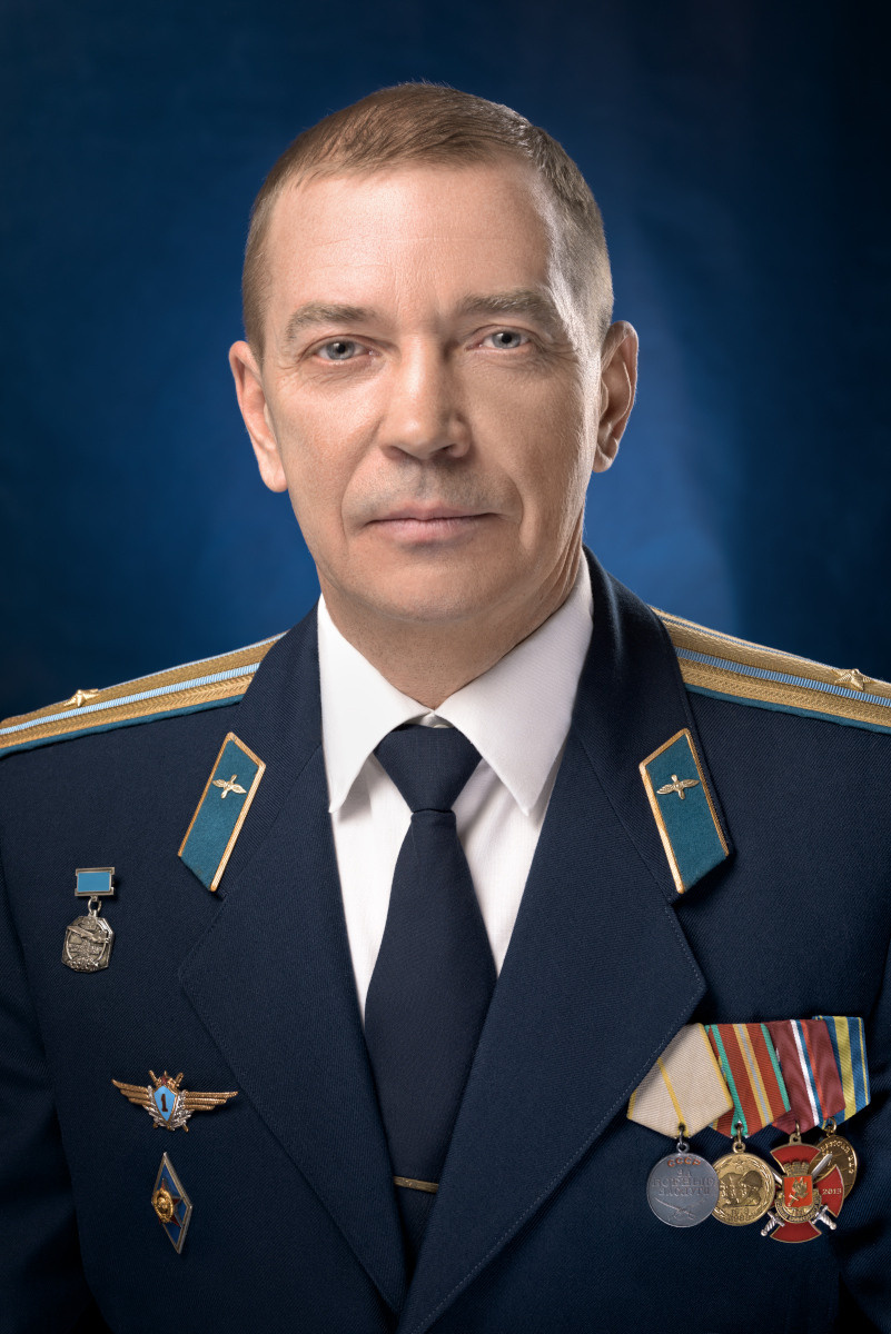 Одиночные портреты. Устремляясь ввысь… (фото от автора с ником Tom Fincher)