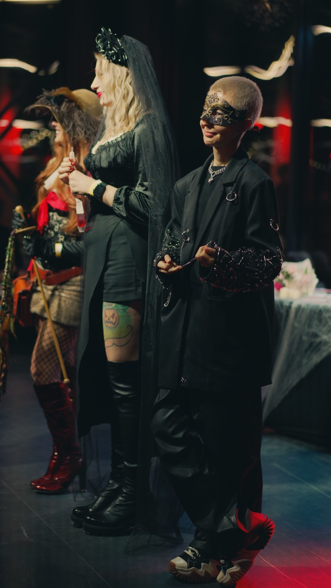 SОФИТЫ | 03.11. Фотограф, оператор и рилсмейкер в Москве — Ася Палагута