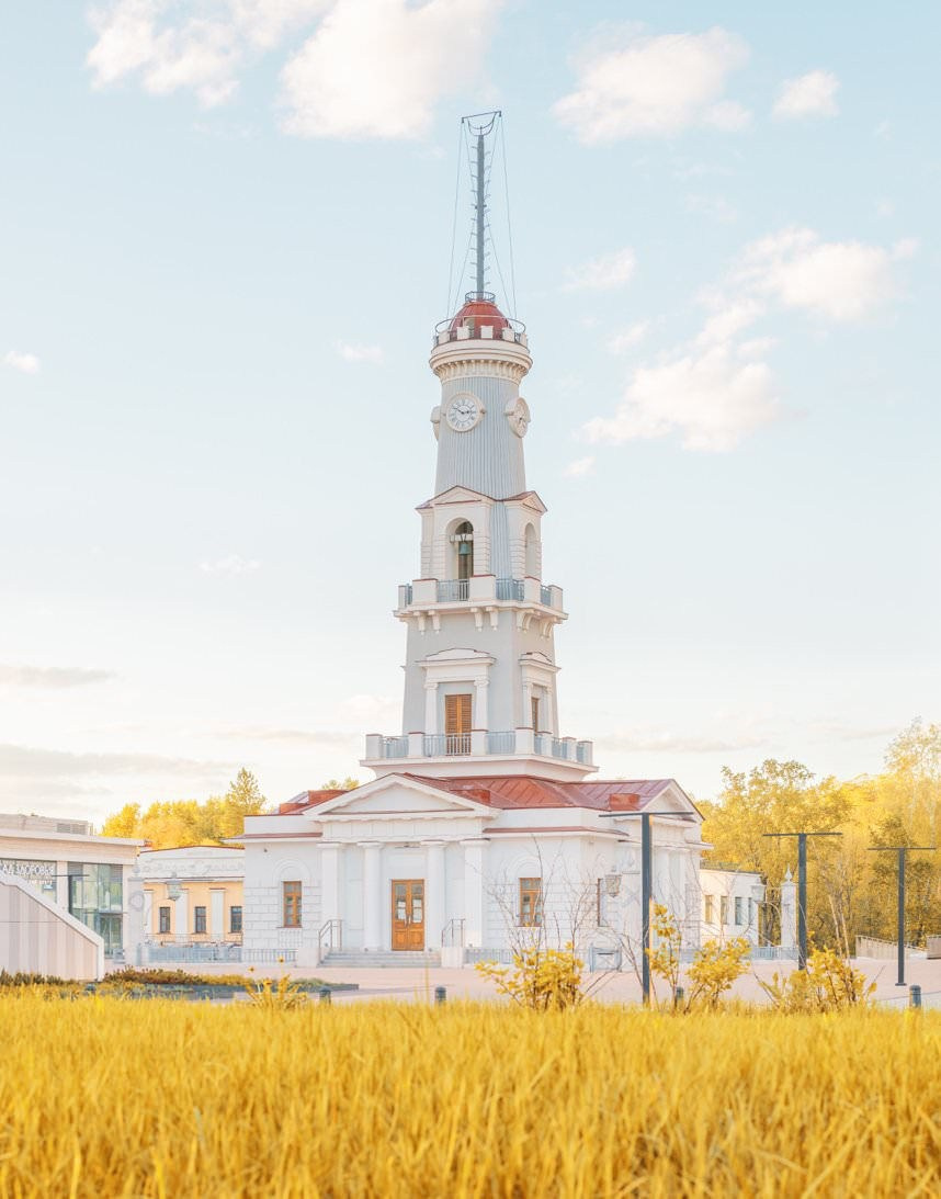 City Dreaming — personal project of photographer Vadim Sherbakov. Vadim Sherbakov Portfolio