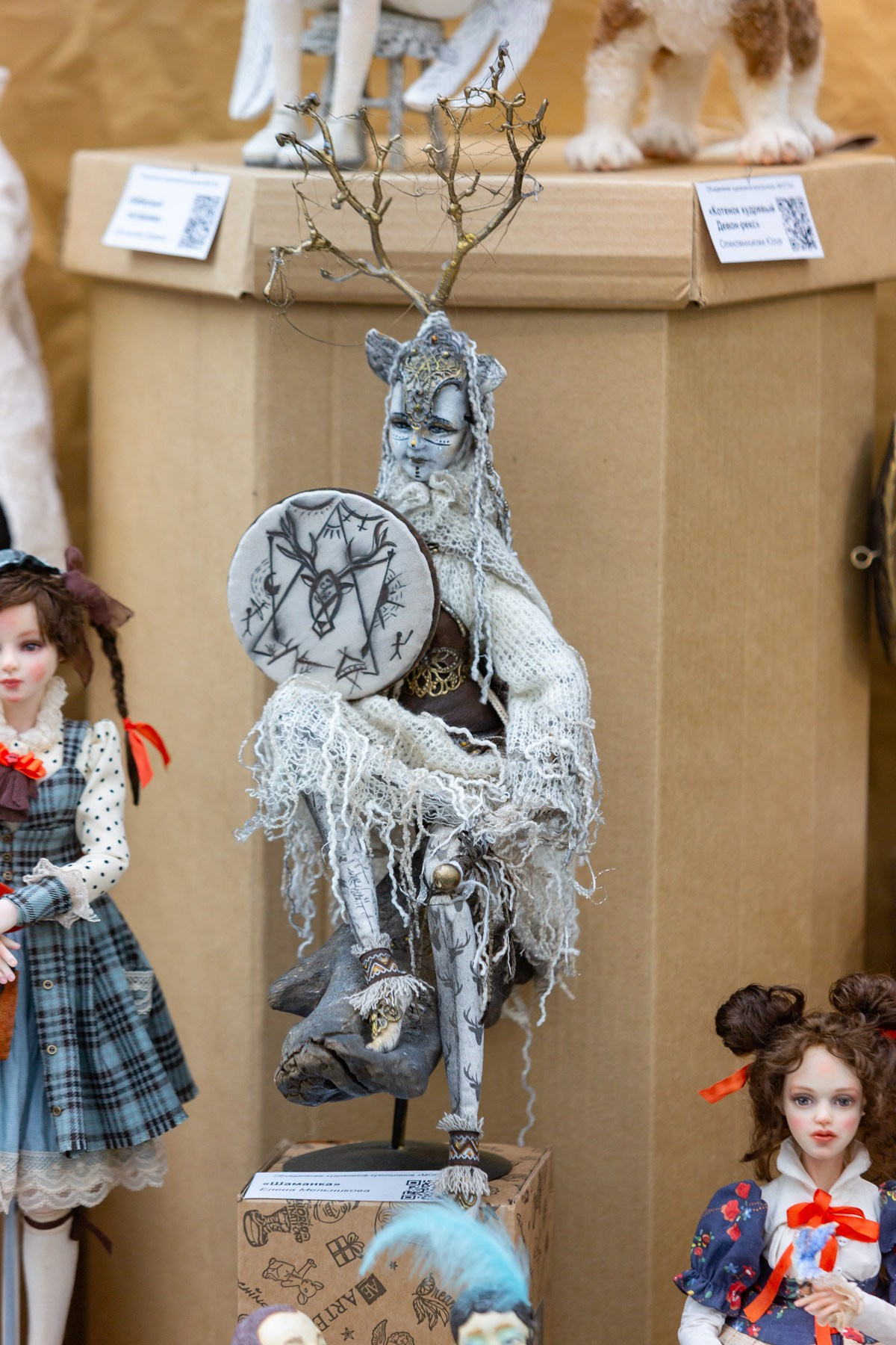 Международная выставка «Искусство куклы 2025», Москва, Гостиный двор, 9–12 октября 2025 г. Портретные фотографы в Москве — Анна и Алексей Бородины