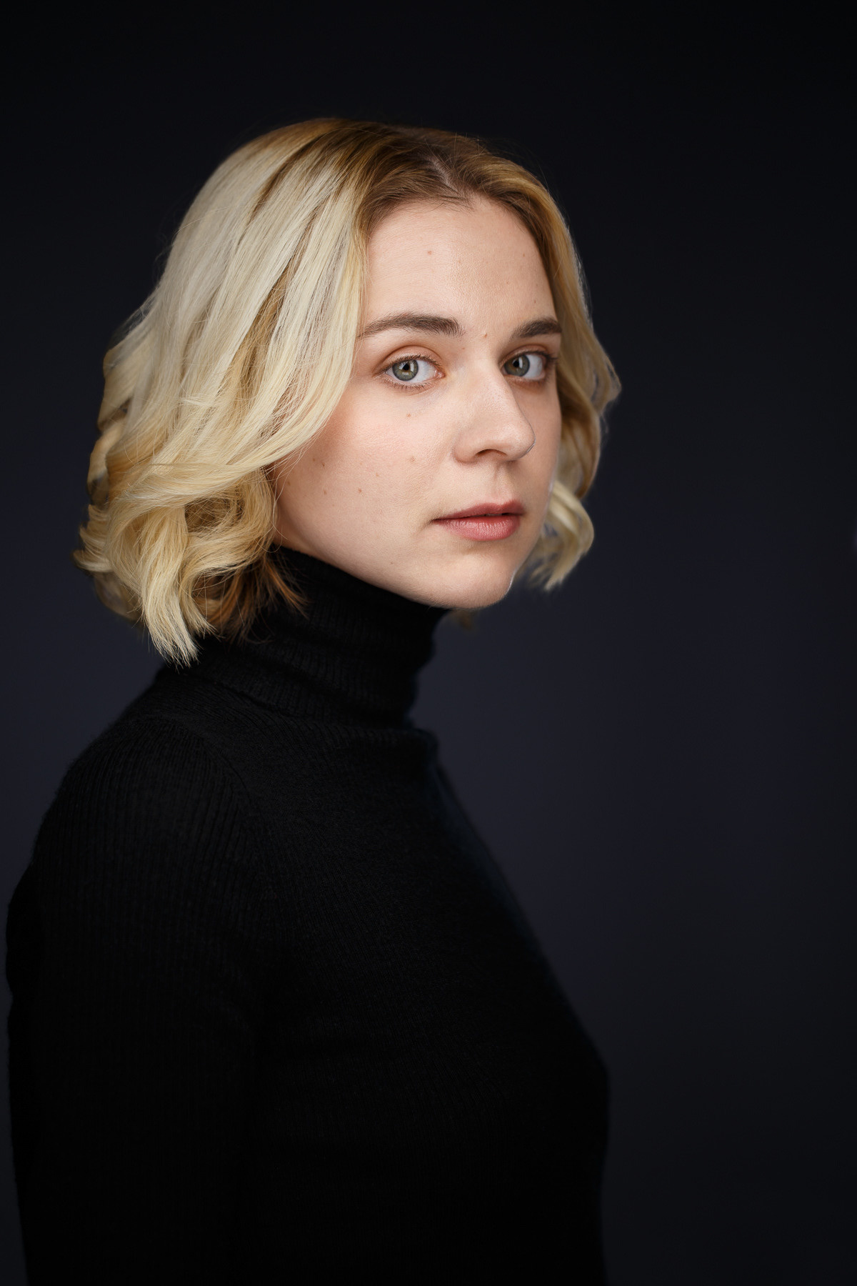 Классический деловой портрет. Бизнес-портрет | Хедшот-фотограф | Студия делового портрета в Москве