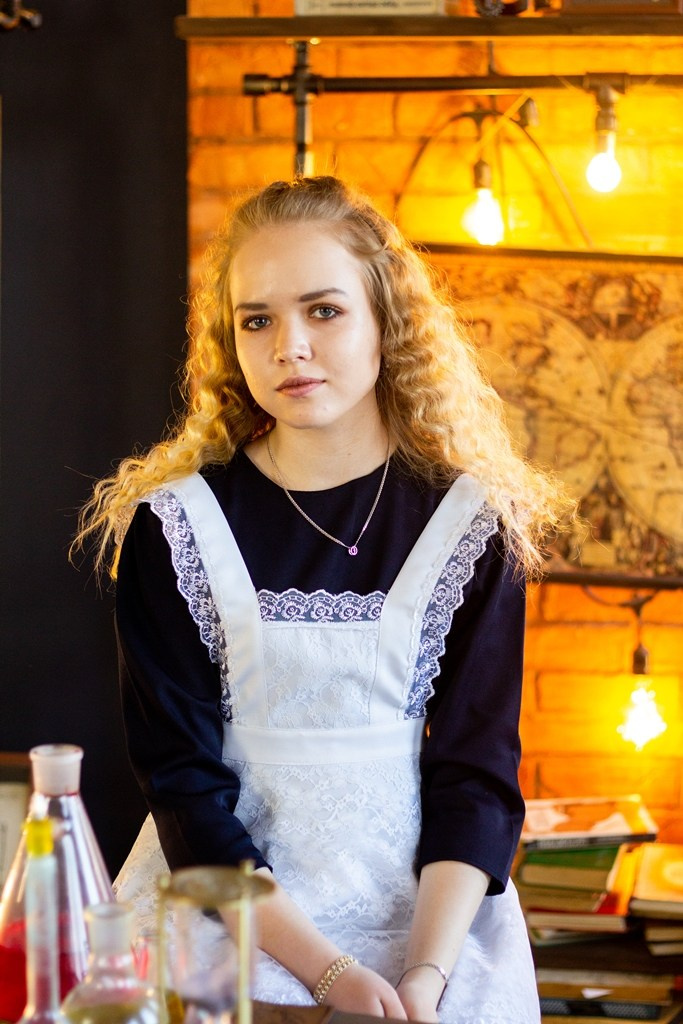 Школьники в студии. Фотограф Бурятия. Печать фотокниг