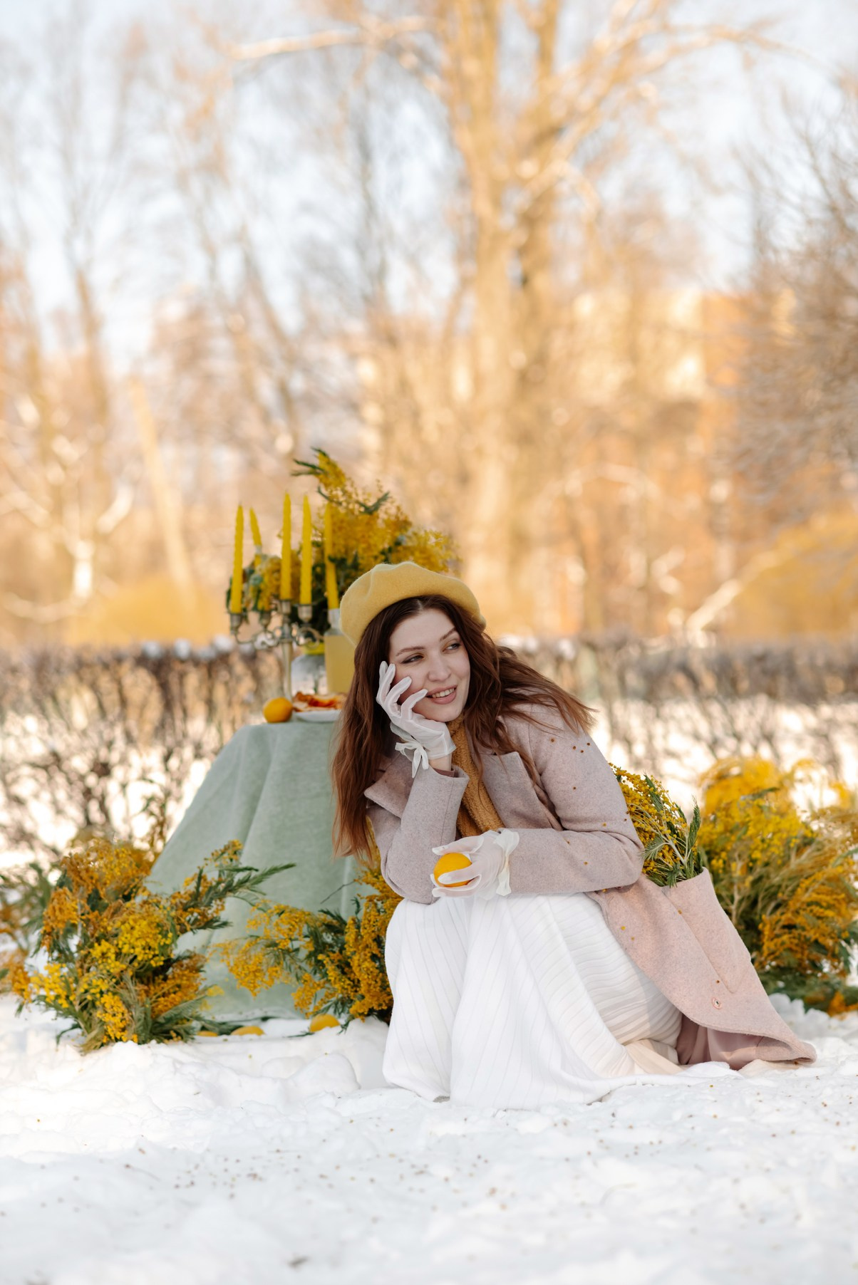 Анастасия с мимозой. Свадебный и сеейный фотограф в Санкт-Петербурге Елена Худякова