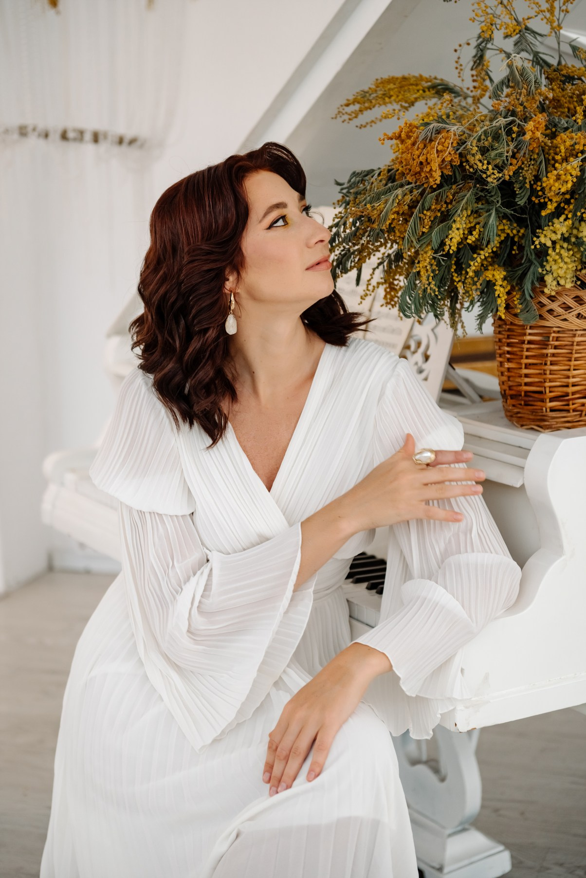 Виктория с мимозой. Свадебный и семейный фотограф в Санкт-Петербурге Елена Худякова