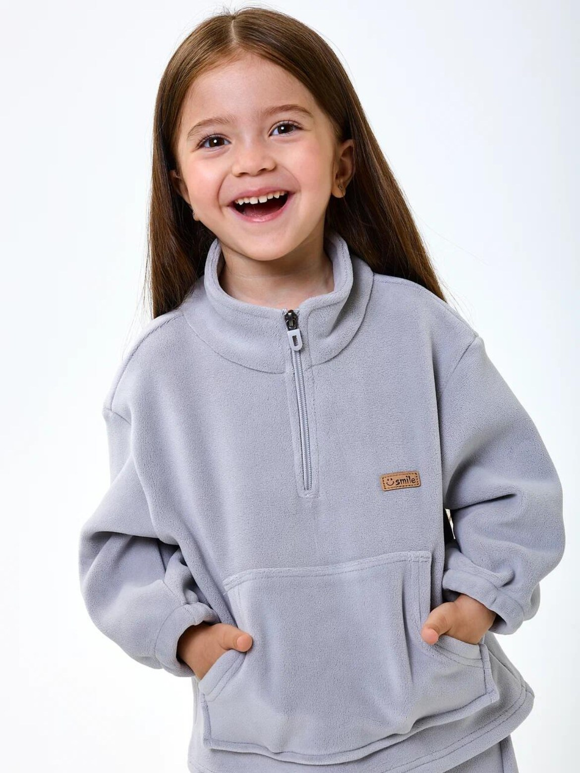 Камила И. (дети). Фото и видео продакшн в Москве — съемка для брендов и маркетплейсов