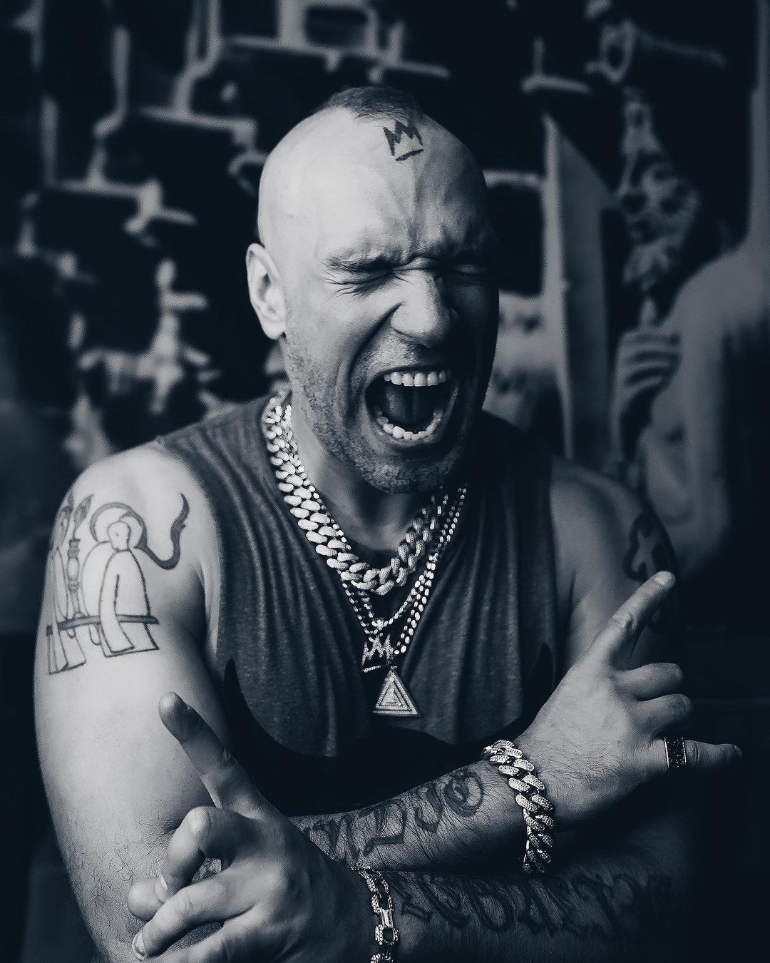 Ligalize. Профессиональный фотограф в городе Астана Копанев Данил