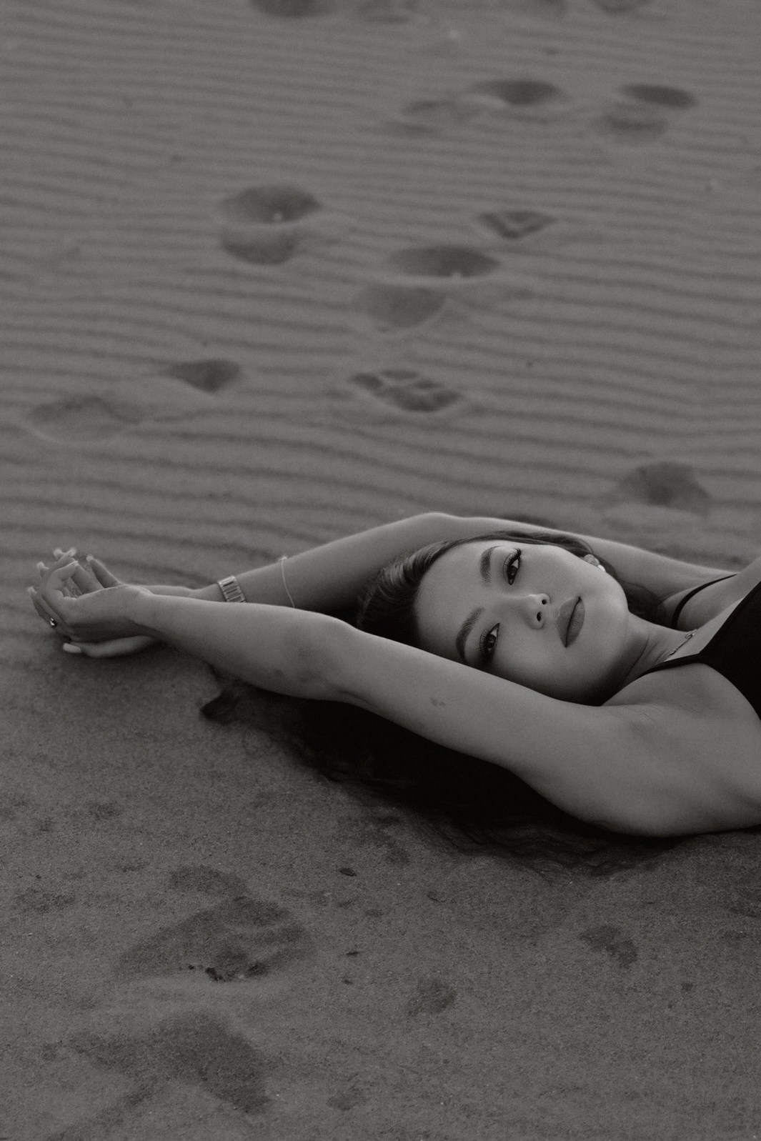 Выездная фотосессия на берегу. Семейный фотограф Головченко Татьяна в Барнауле