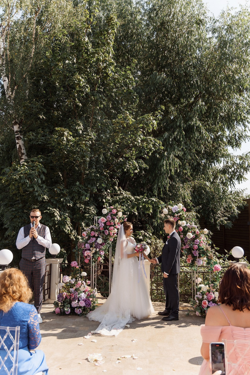 Ведущий Дмитриев. Подрядчики и друзья сети свадебных площадок House for wedding