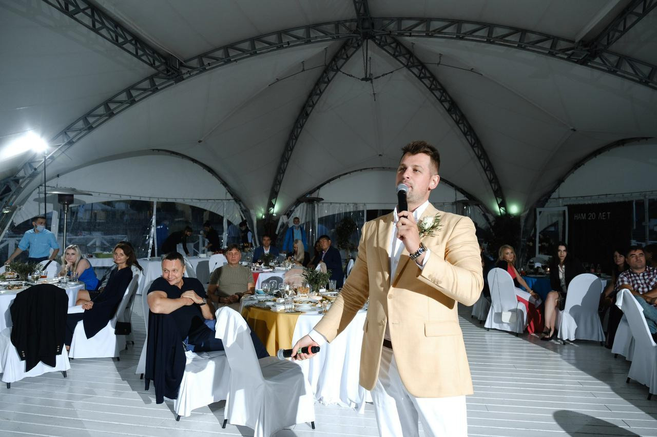 Ведущий Царев. Подрядчики и друзья сети свадебных площадок House for wedding