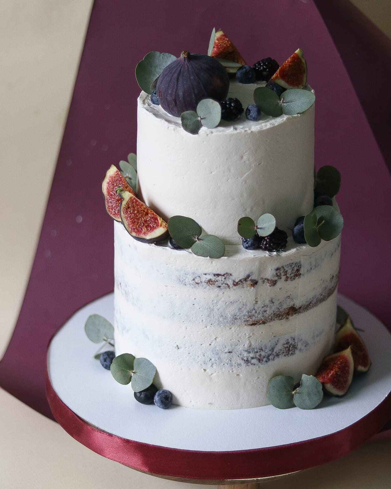 Торт Хмельницкая. Подрядчики и друзья сети свадебных площадок House for wedding