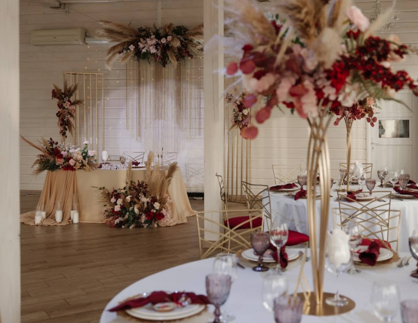 Площадка № 2-14. Свадебный организатор Москва