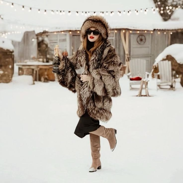 Тренды новогодних съемок 2025. Фотограф в Екатеринбурге Артём Зайнетдинов