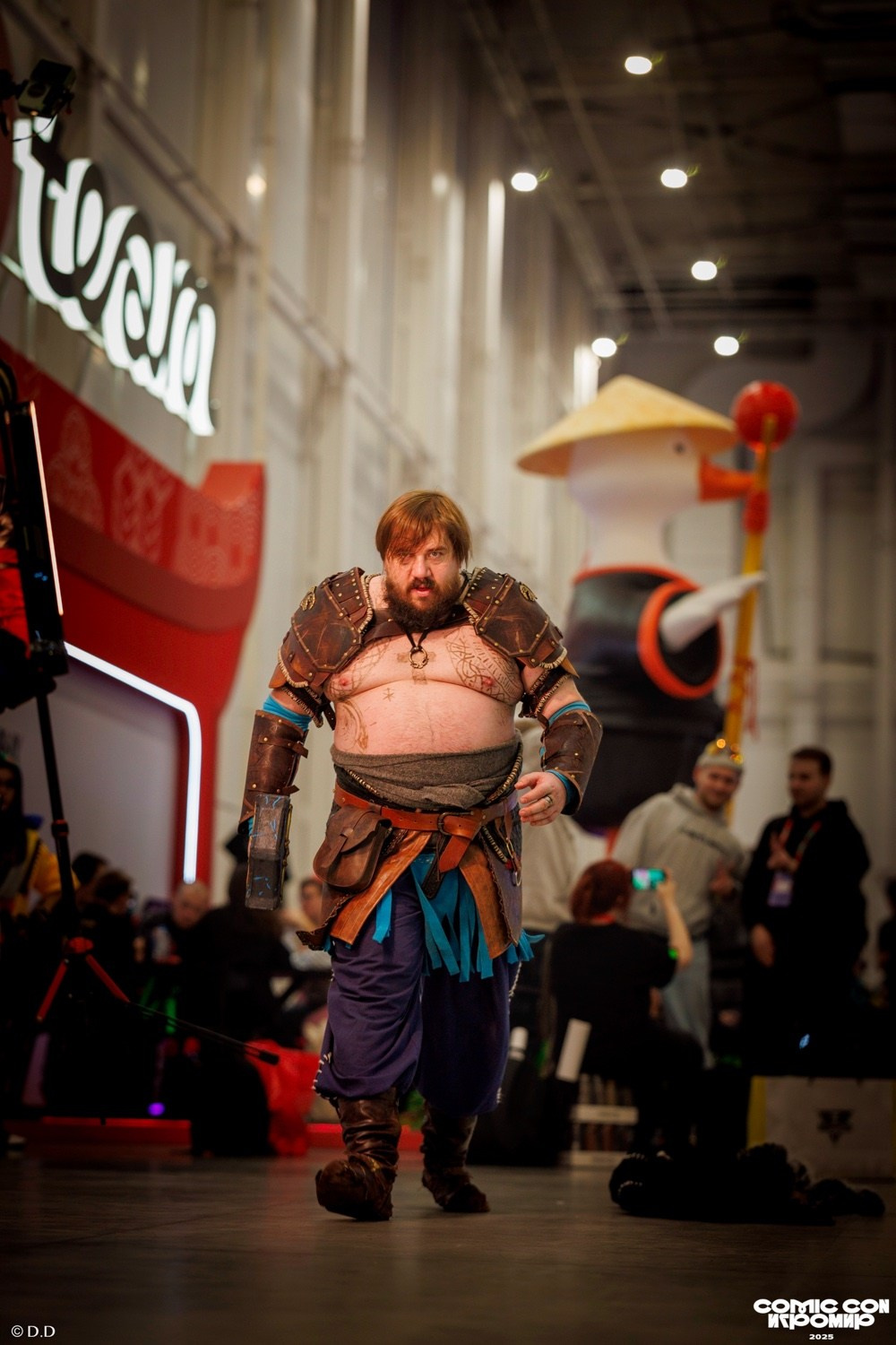 Comic Con Игромир 2025. Различные мероприятия и просто фотографии людей