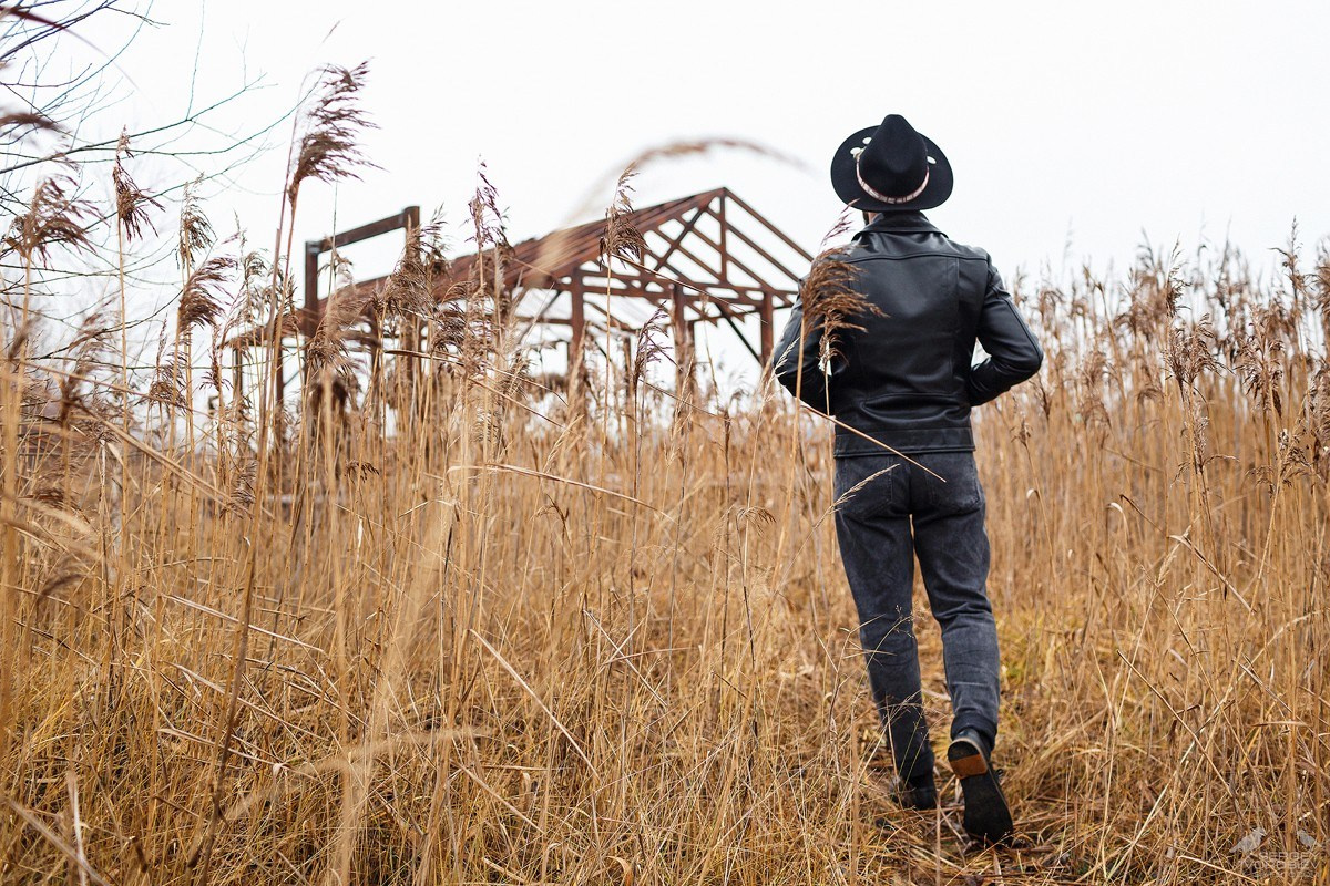 Стильная и дерзкая свадебная фотосессия на природе. Свадебный фотограф в Нижнем Новгороде и Москве Сергей Воробьев