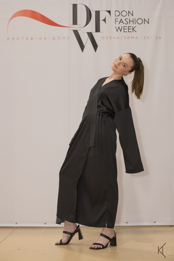 Приходько Ангелина. Model base