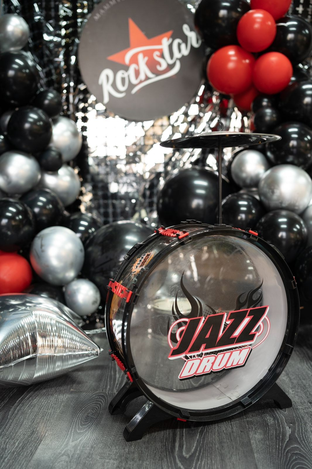 Зал Мамми студия. Фотограф в Алматы