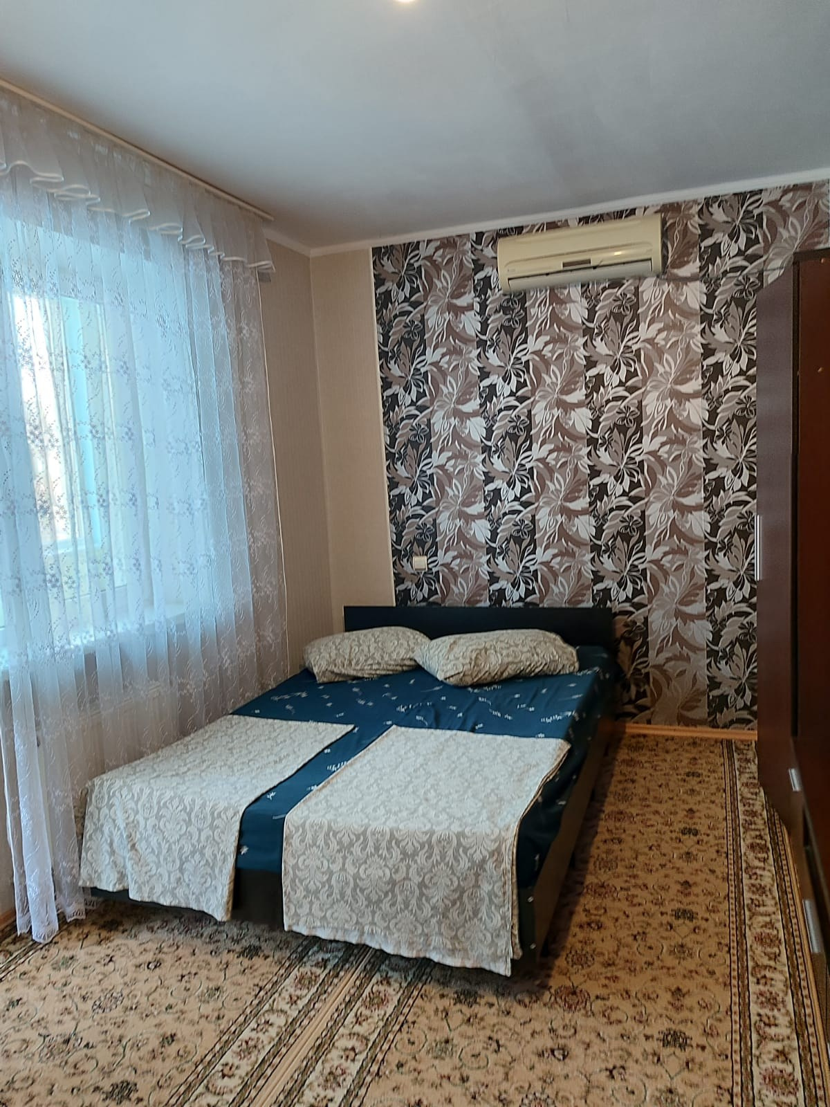 Ул. Ленина 25. Отдых в Евпатории без забот — аренда жилья, трансфер, размещение под ключ