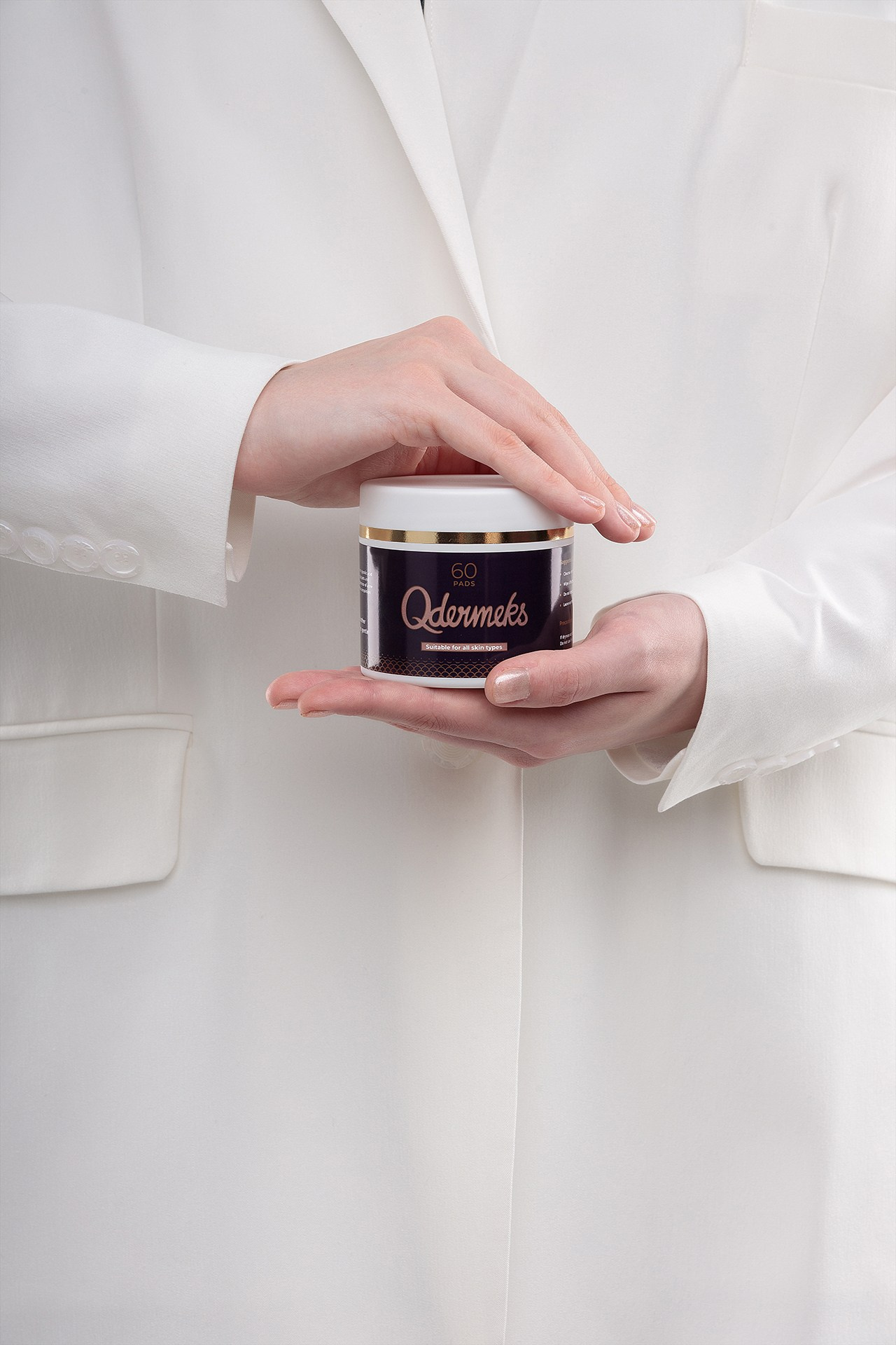 Съёмки для маркетплейсов. Фотограф Александр Калинин