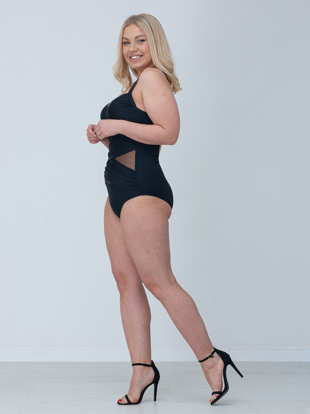 Аня белье. Сборные фотосъёмки в Москве. фотосессии одежды.фотограф