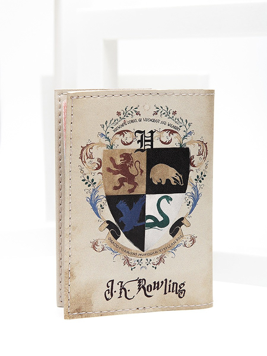 Обложки на паспорт. Контент фотограф, съемка для маркетплейсов, фуд съемка и репортажи в Новосибирске Ралия Галеева