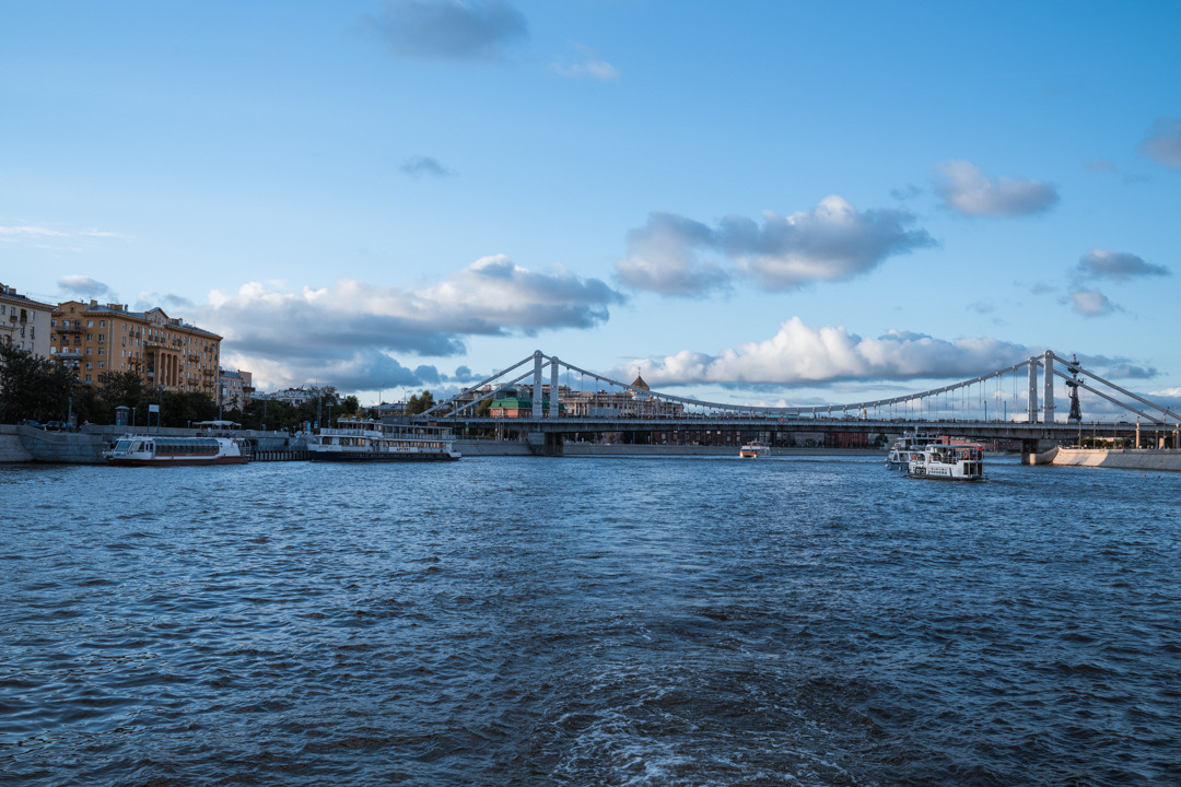 ПРОГУЛКИ ПО МОСКВЕ. ФОТОГРАФ И РЕТУШЕР В МОСКВЕ ВИКТОРИЯ АКИМОВА
