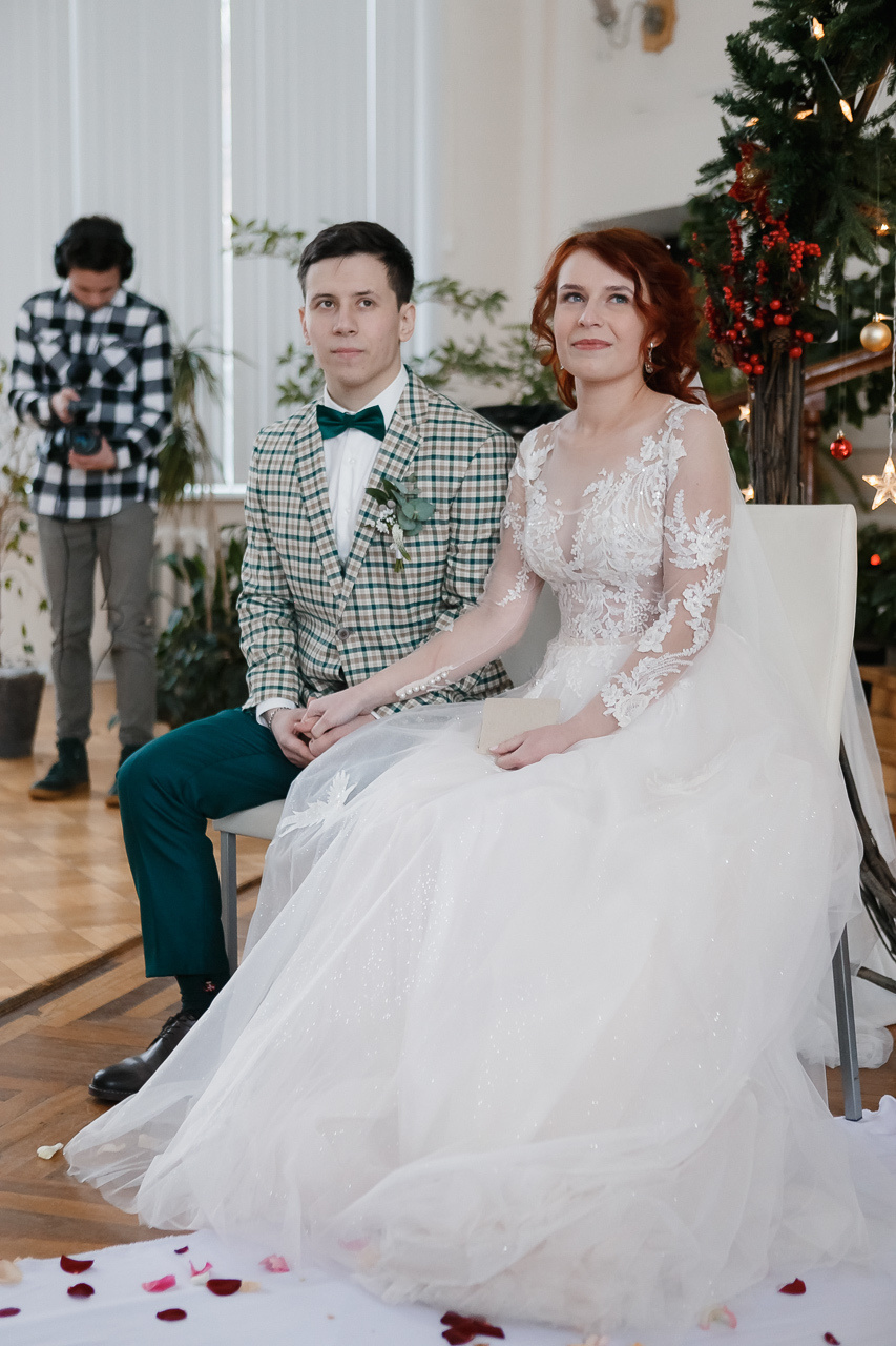 Виталий и Настя (прогулка, венчание, банкет). Семейный и свадебный фотограф в Нижнем Новгороде