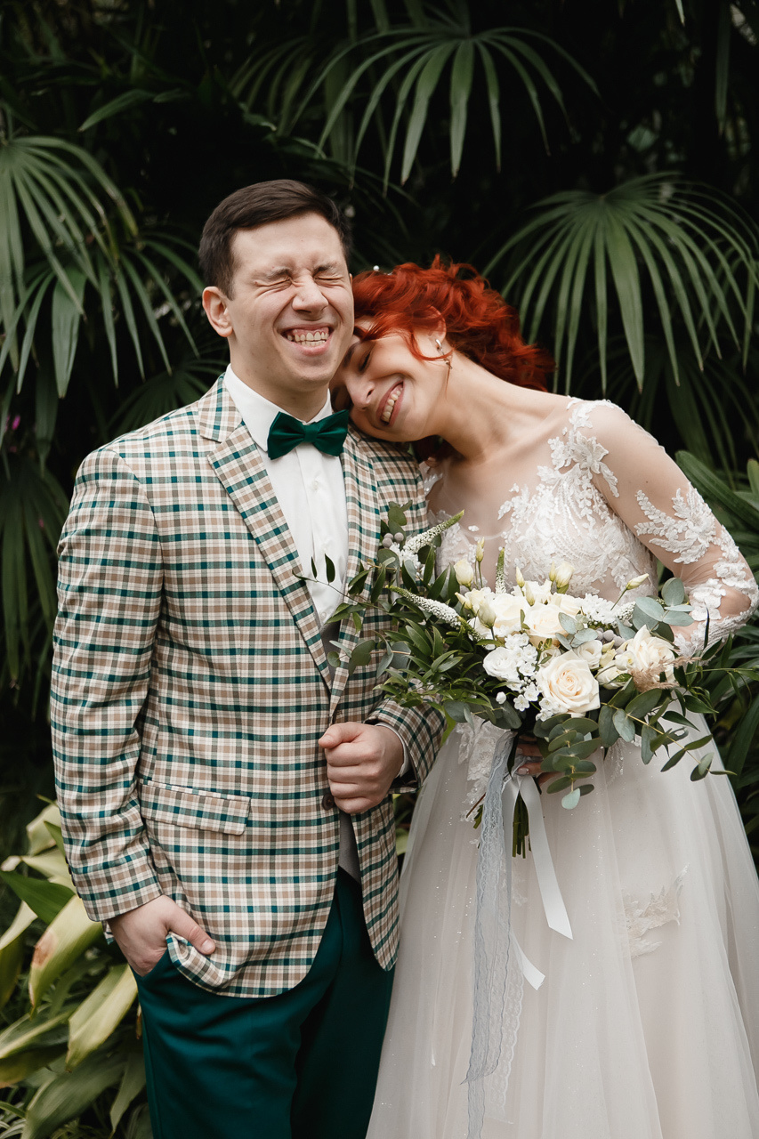 Виталий и Настя (прогулка, венчание, банкет). Семейный и свадебный фотограф в Нижнем Новгороде