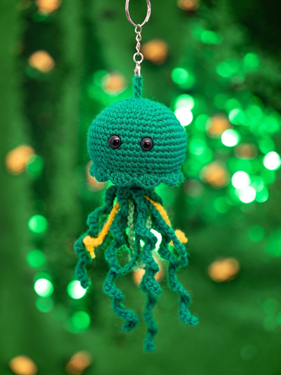 Профессиональная предметная фотосъемка брелков в Москве и Московской области. Фотостудия в Москве LUXARTPHOTO