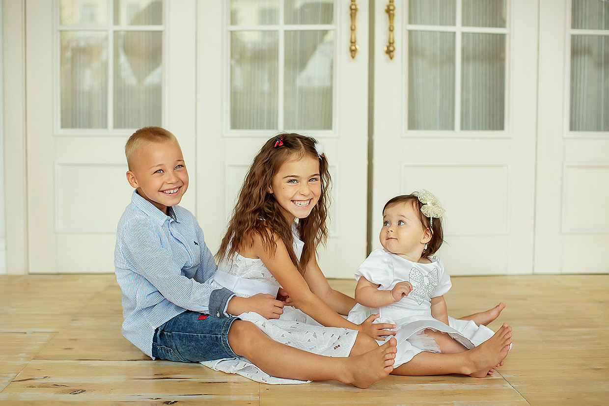 Семья и дети (фотосессия в фотостудии). Детский и семейный фотограф в Екатеринбурге