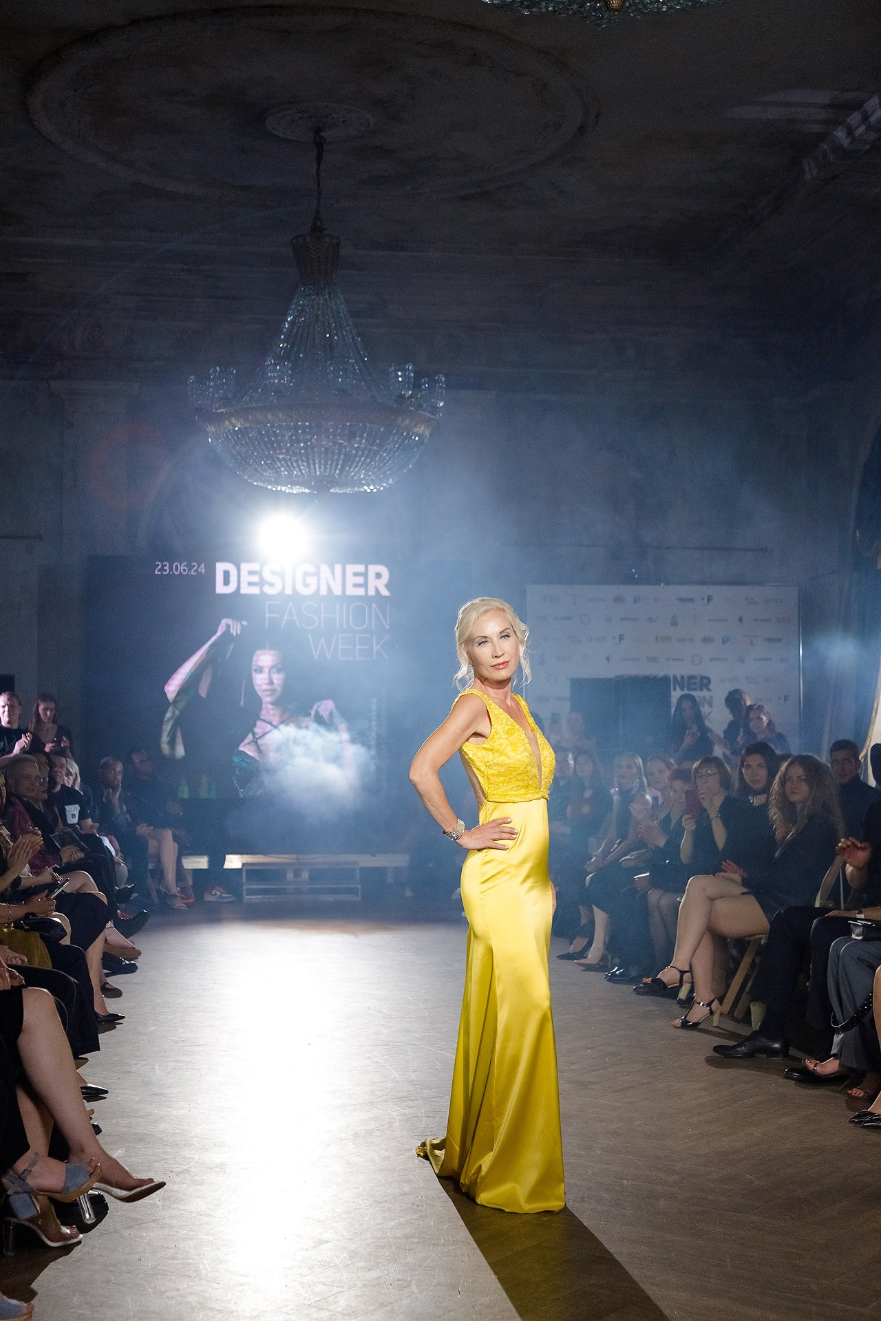 Репортаж модного показа. Светский фотограф Санкт-Петербург и ЛО