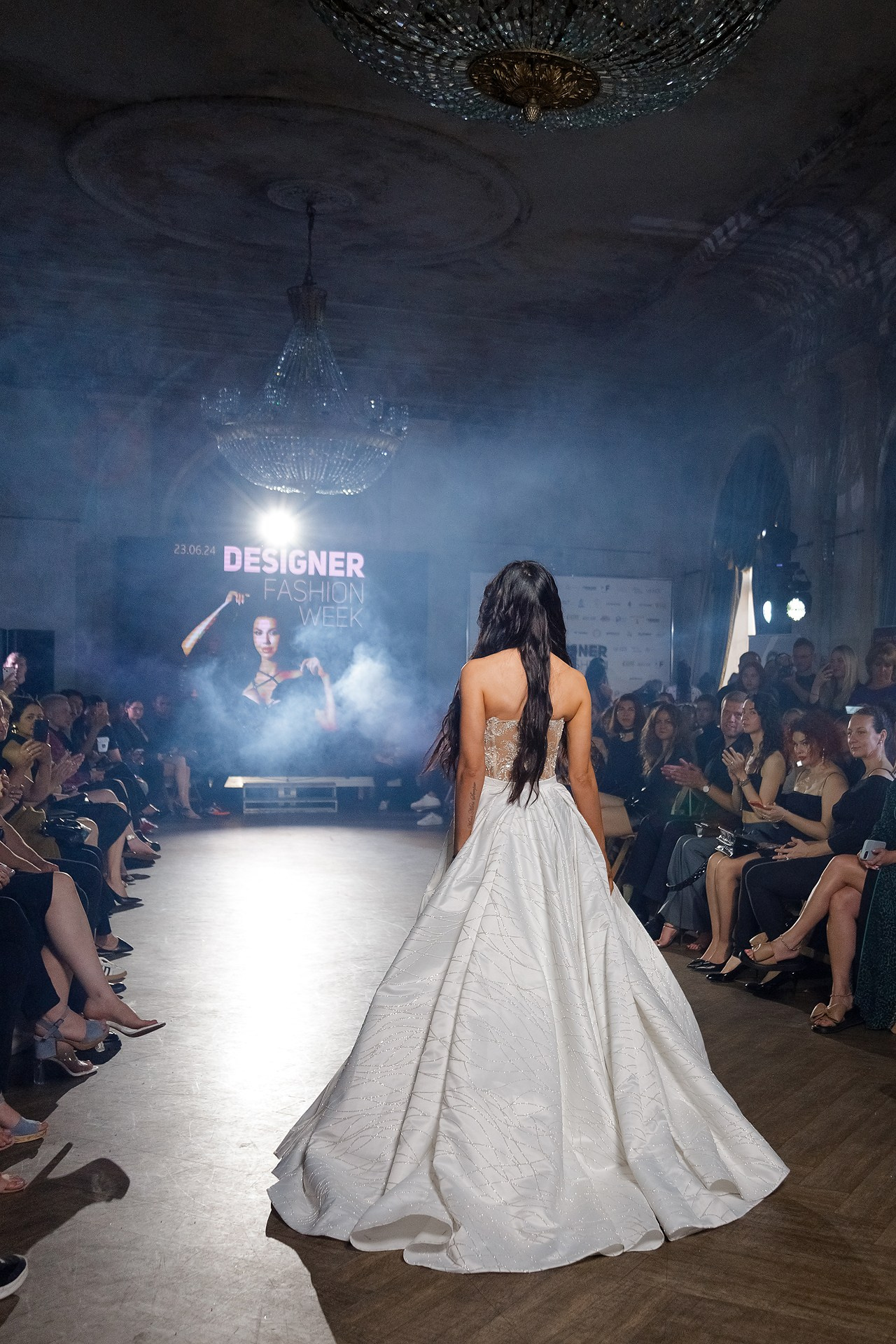 Репортаж модного показа. Светский фотограф Санкт-Петербург и ЛО