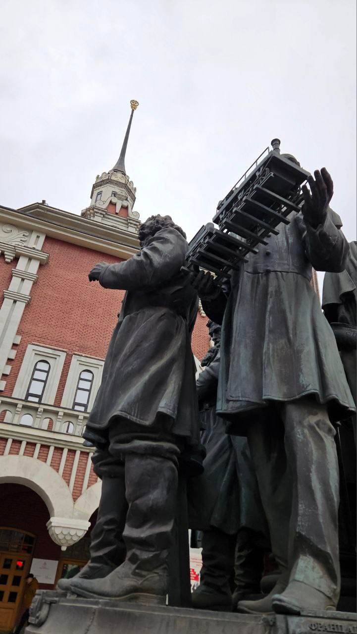 Волшебный чемодан. Мастер-классы ● Изостудия «Мы рисуем!» ● Южное Бутово, Москва